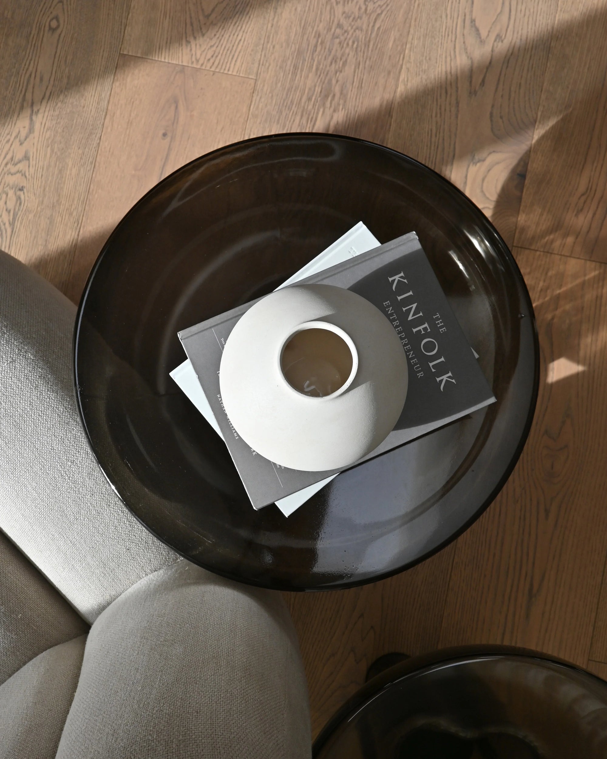 101 Copenhagen Crown Table - Low