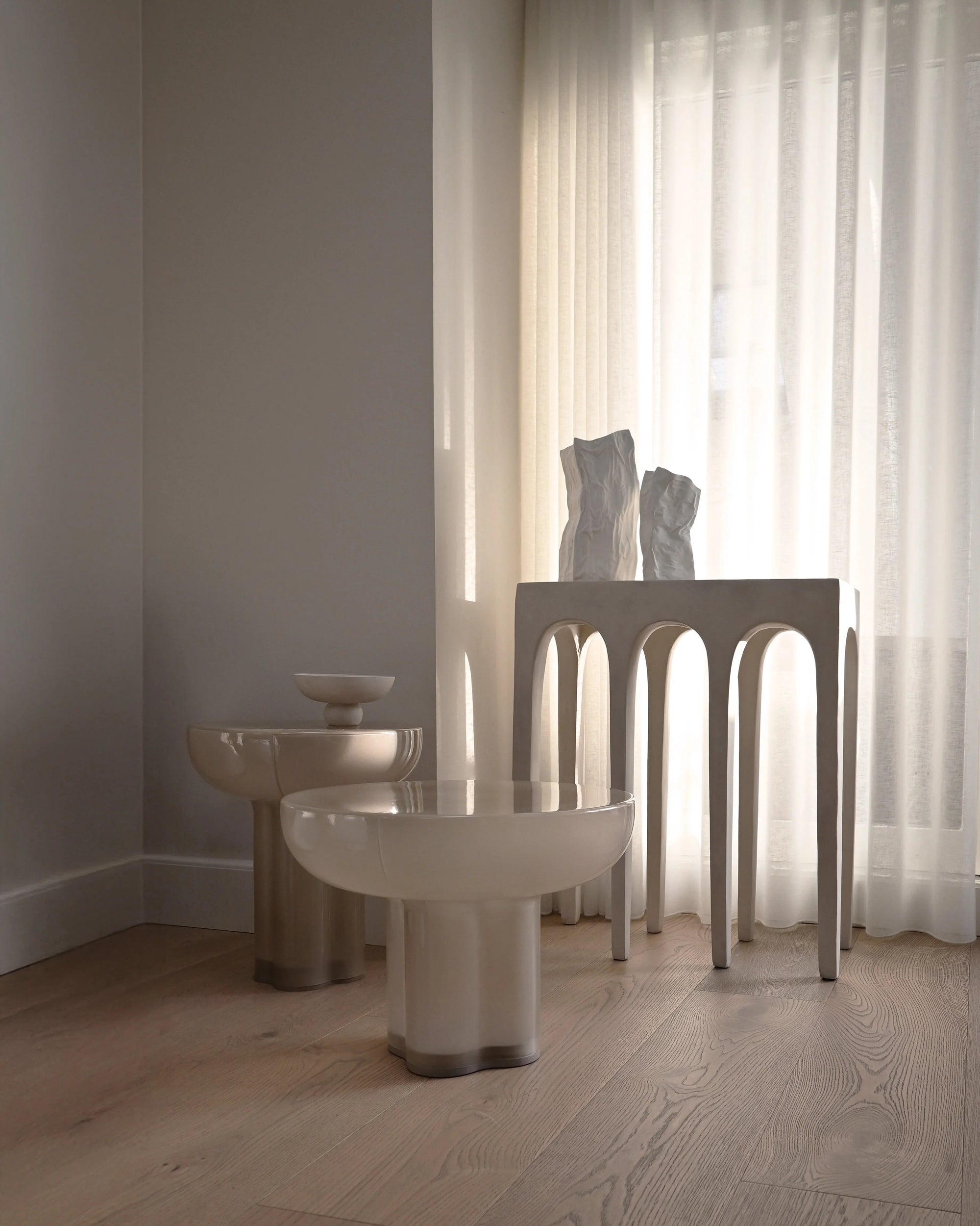 101 Copenhagen Crown Table - Low