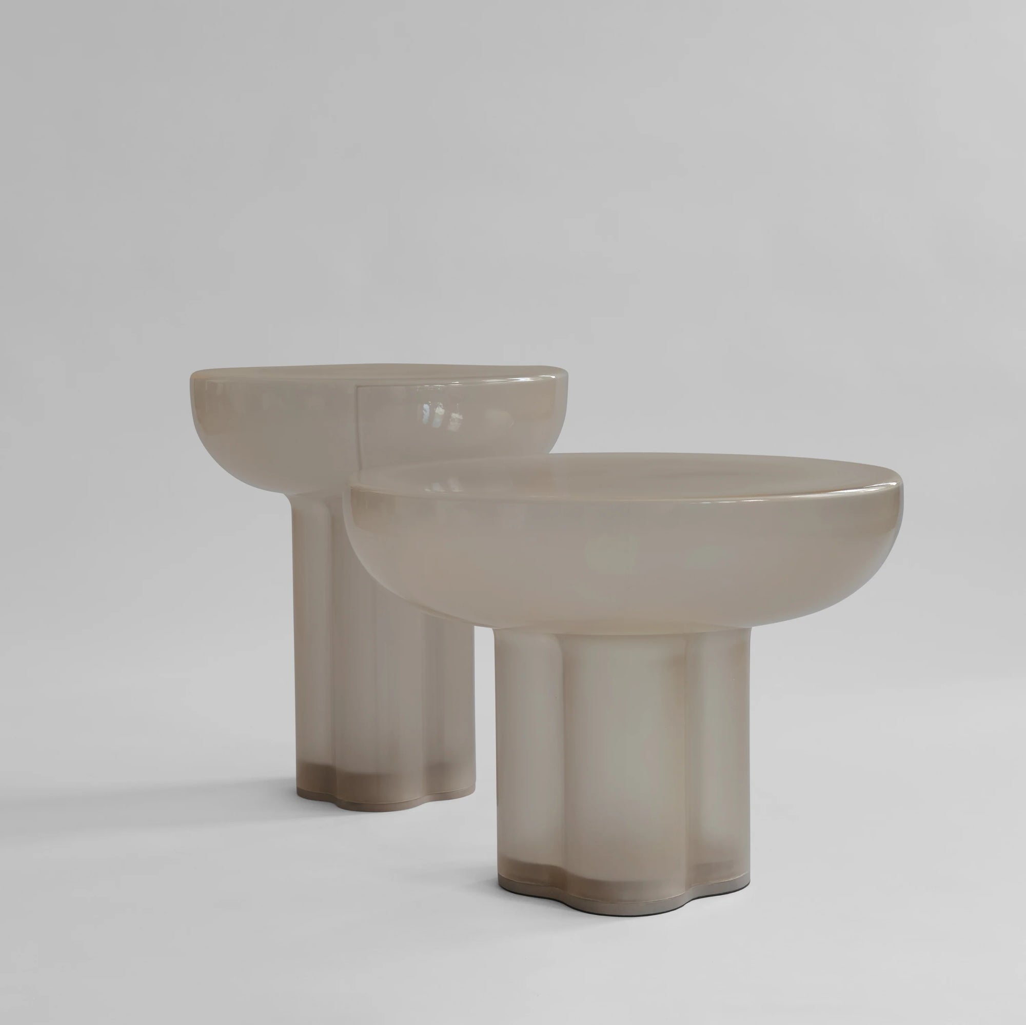 101 Copenhagen Crown Table - Low