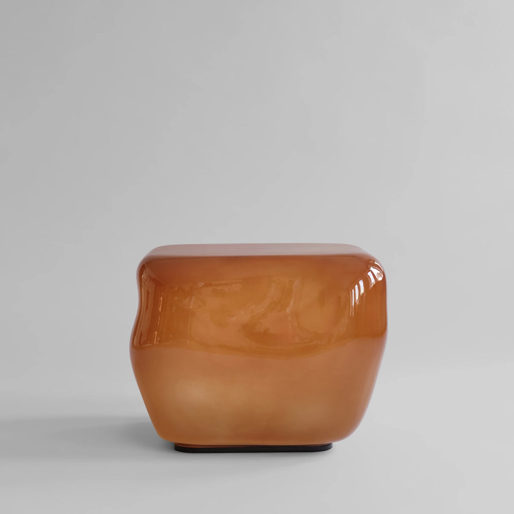 101 Copenhagen Ishi Coffee Table, Medio