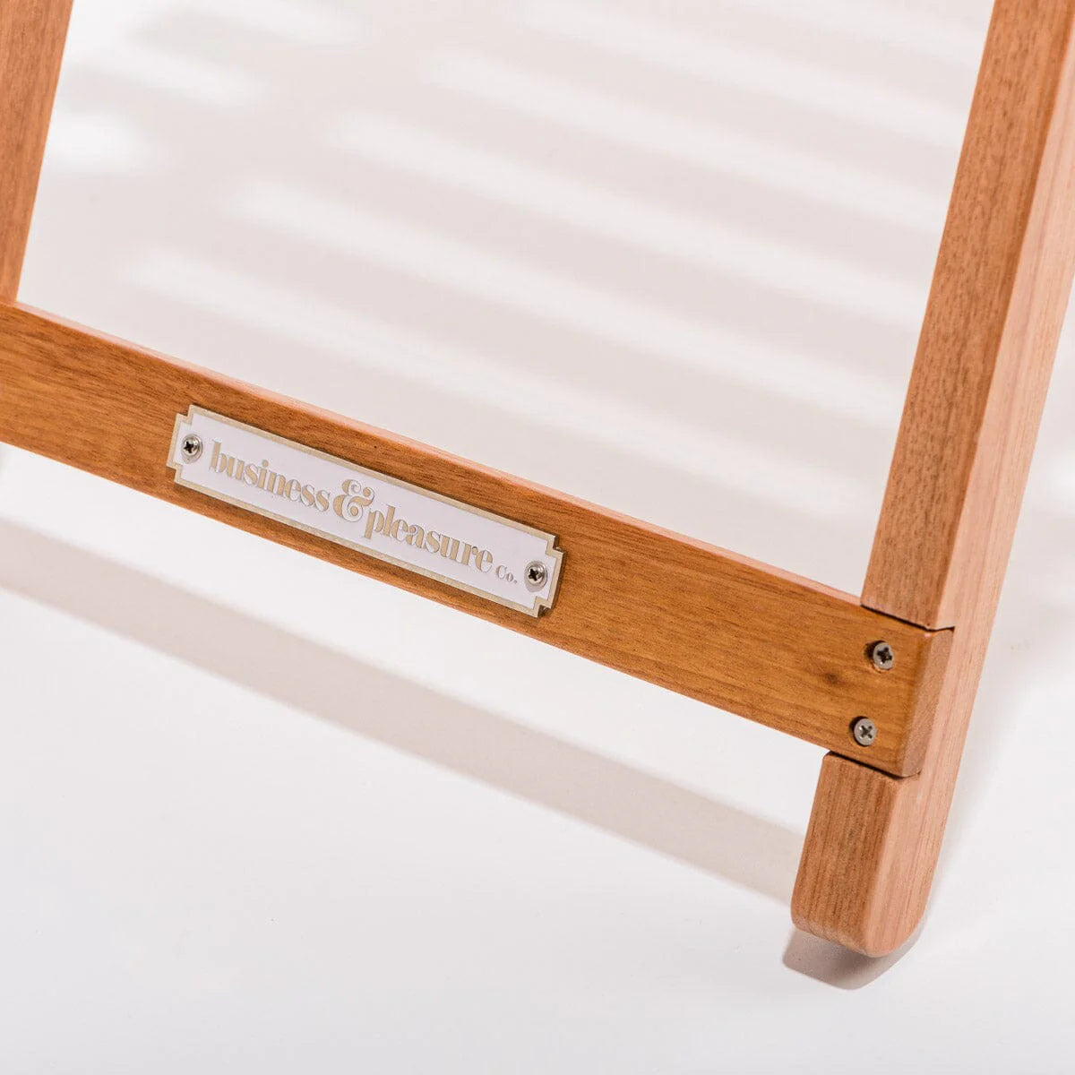 Business & Pleasure Table pliante en teck