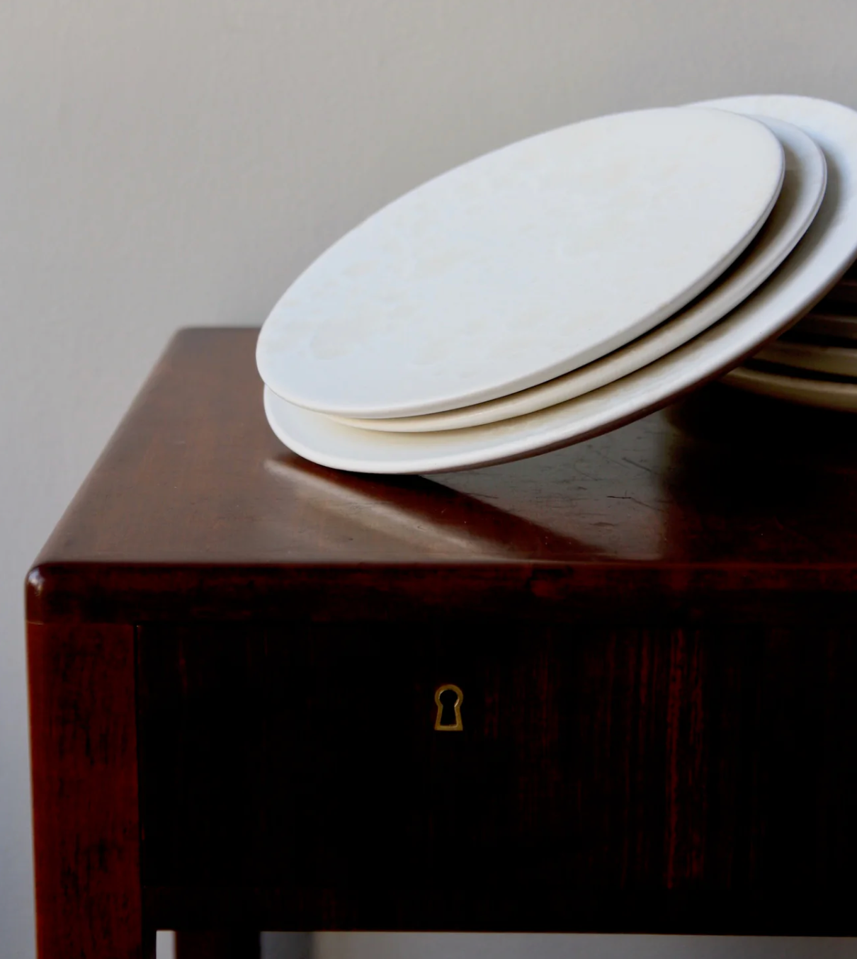 KH Würtz Medium Flat Plate (Glaze I)