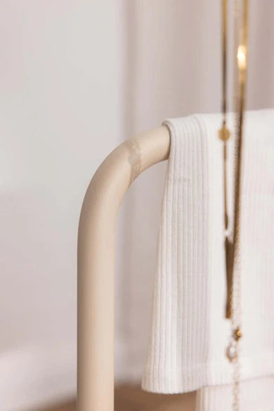 Metallbude Herrendiener JAMES