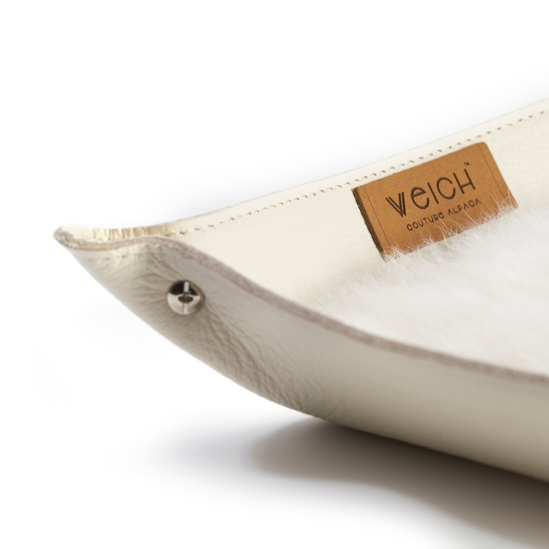 KEYBOX101 Catchall tray TODO_Pearl White_Ambiente_CutOut_Web_2.jpg