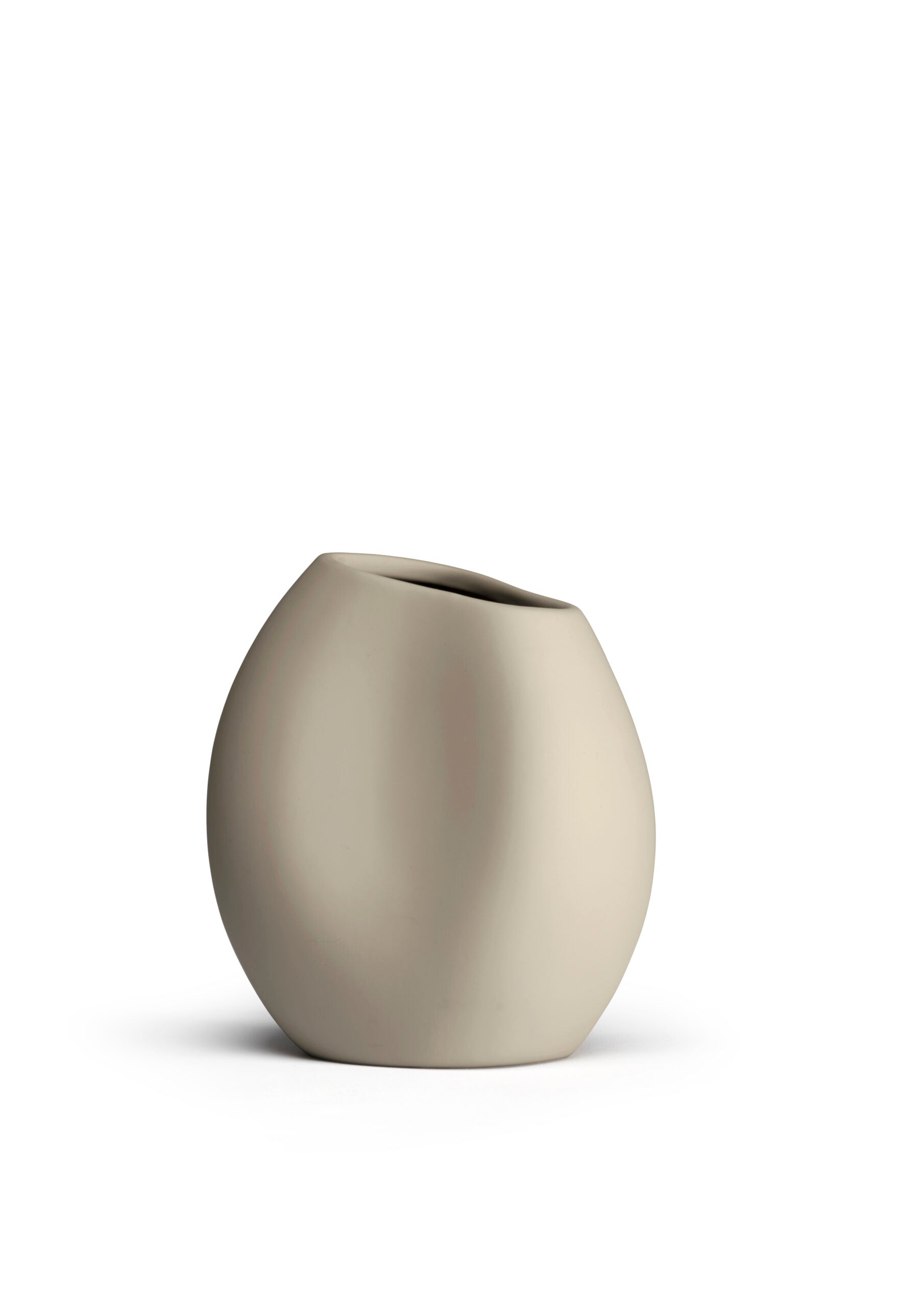 AG-10-01-SA-Lee-Vase-18cm-Sand-scaled.jpg