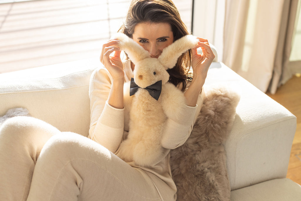 TOYRAB202 Suffed animals MILO_Medium Champagne_Ambiente_Web_3.jpg