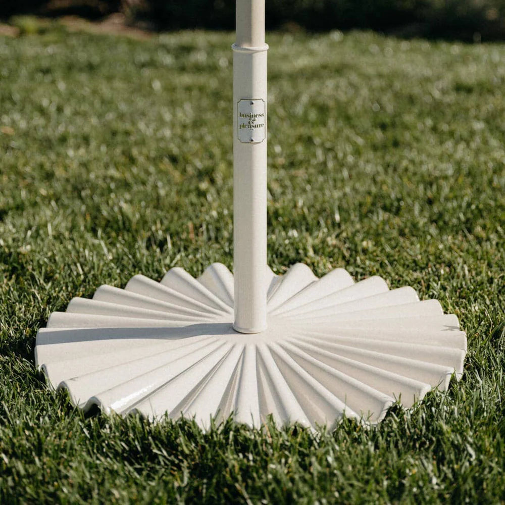 The Clamshell Base 55 Lbs - Farbe Antikweiß