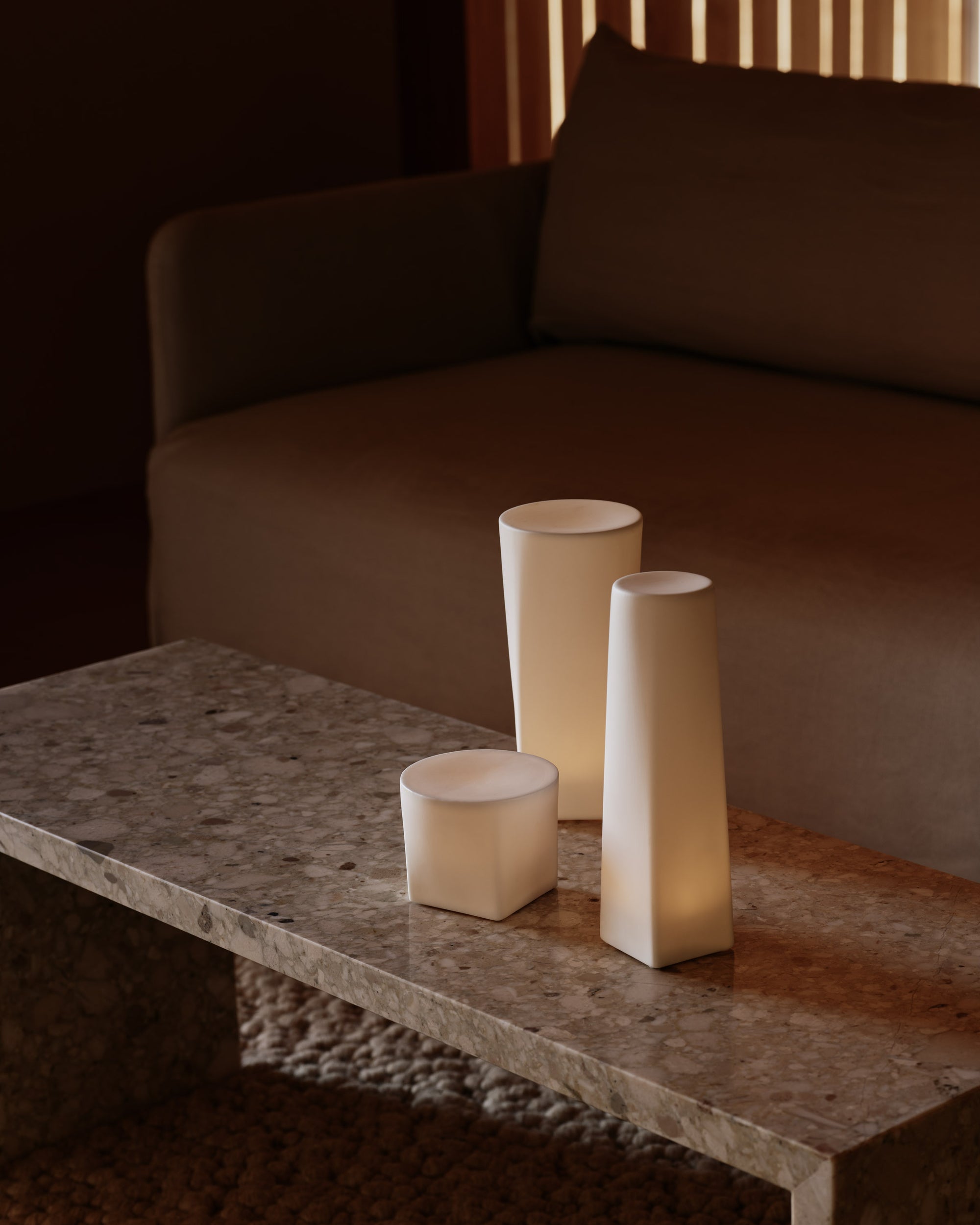 MENU_LS_Ignus_Flameless_Candles_Plinth_Bridge_Offset_Sofa.jpg
