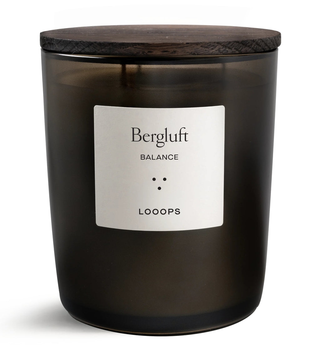 Looops-Bergluft-Dreidochtkerze-700-g-Schatten - Large.jpg