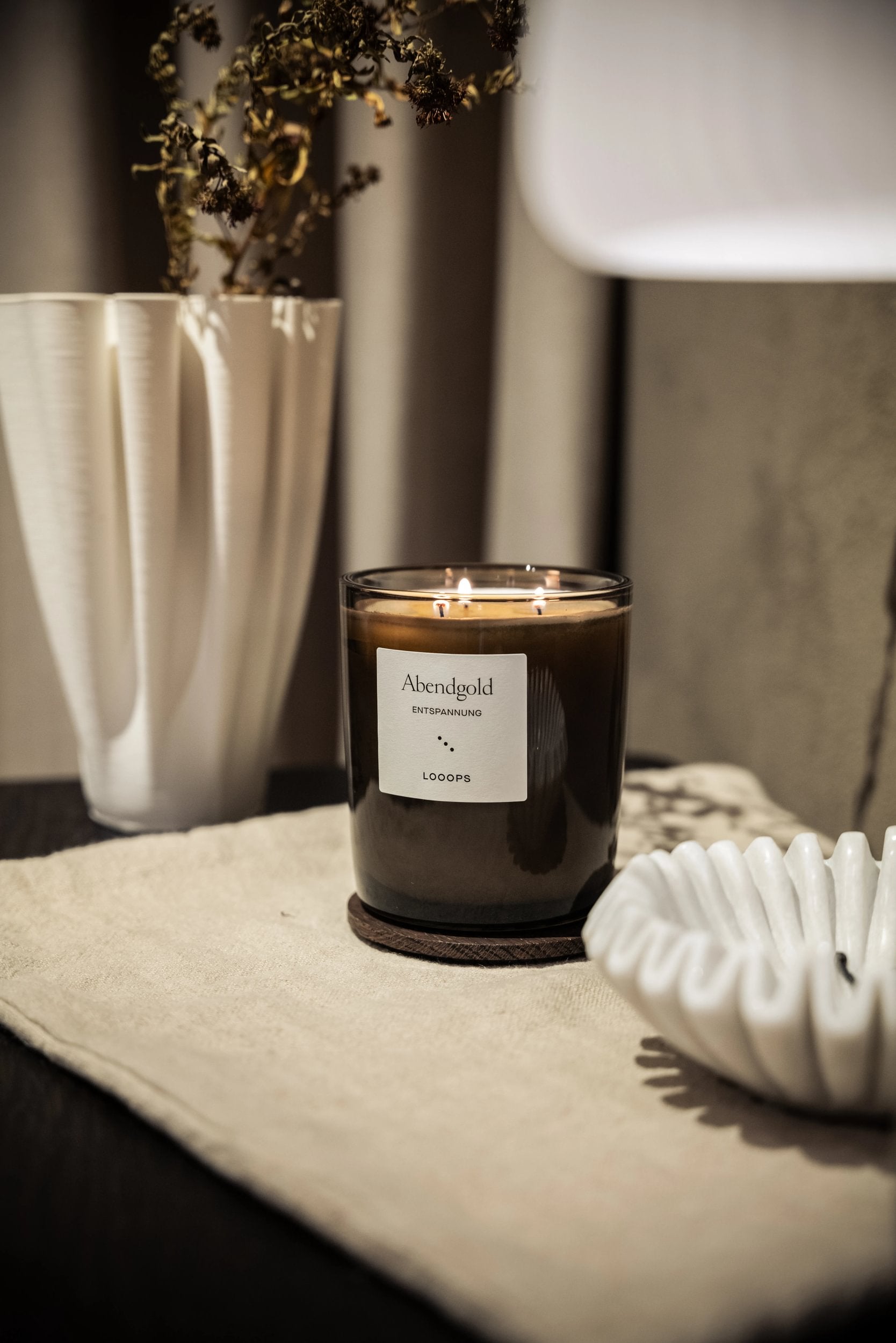 Looops-MN-DK700-Abendgold-186 - Large.jpg