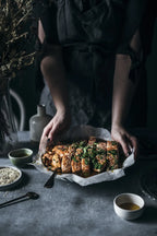 ViolaMinerva_SrirachaSalmon_01-2.jpg.webp