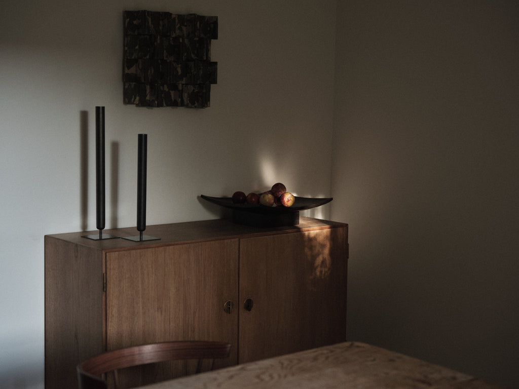 MENU_Stance_Vase_Relevé_Platter (2).jpg