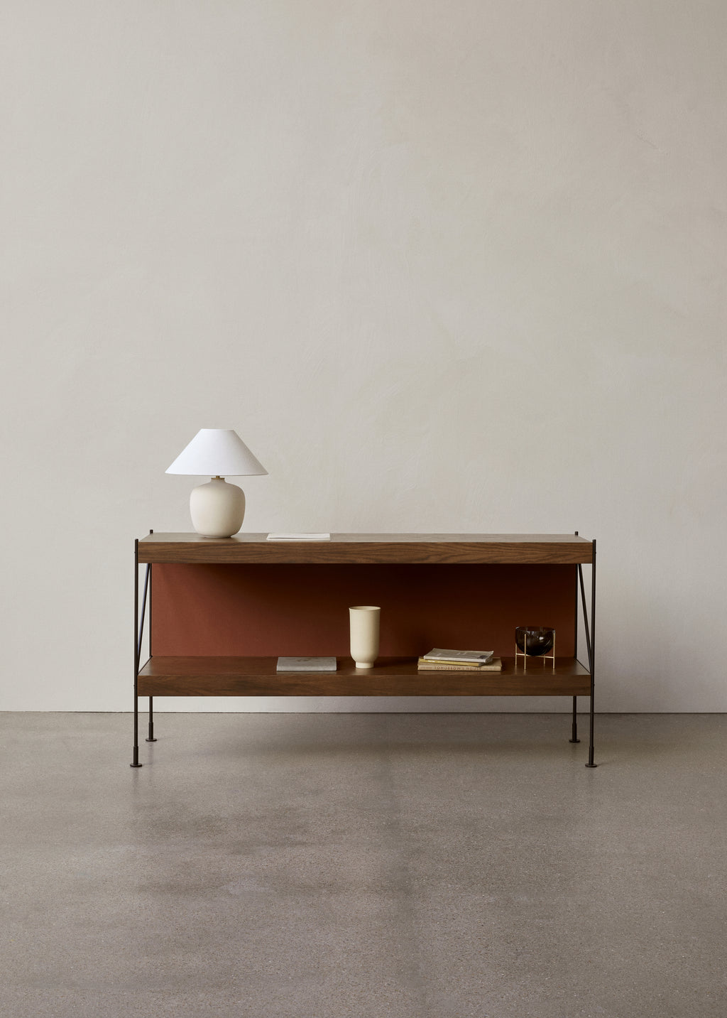 MENU_Zet_Storage_System_Torso_Table_Lamp_Cyclades_Vase_Échasse_Bowl.jpg