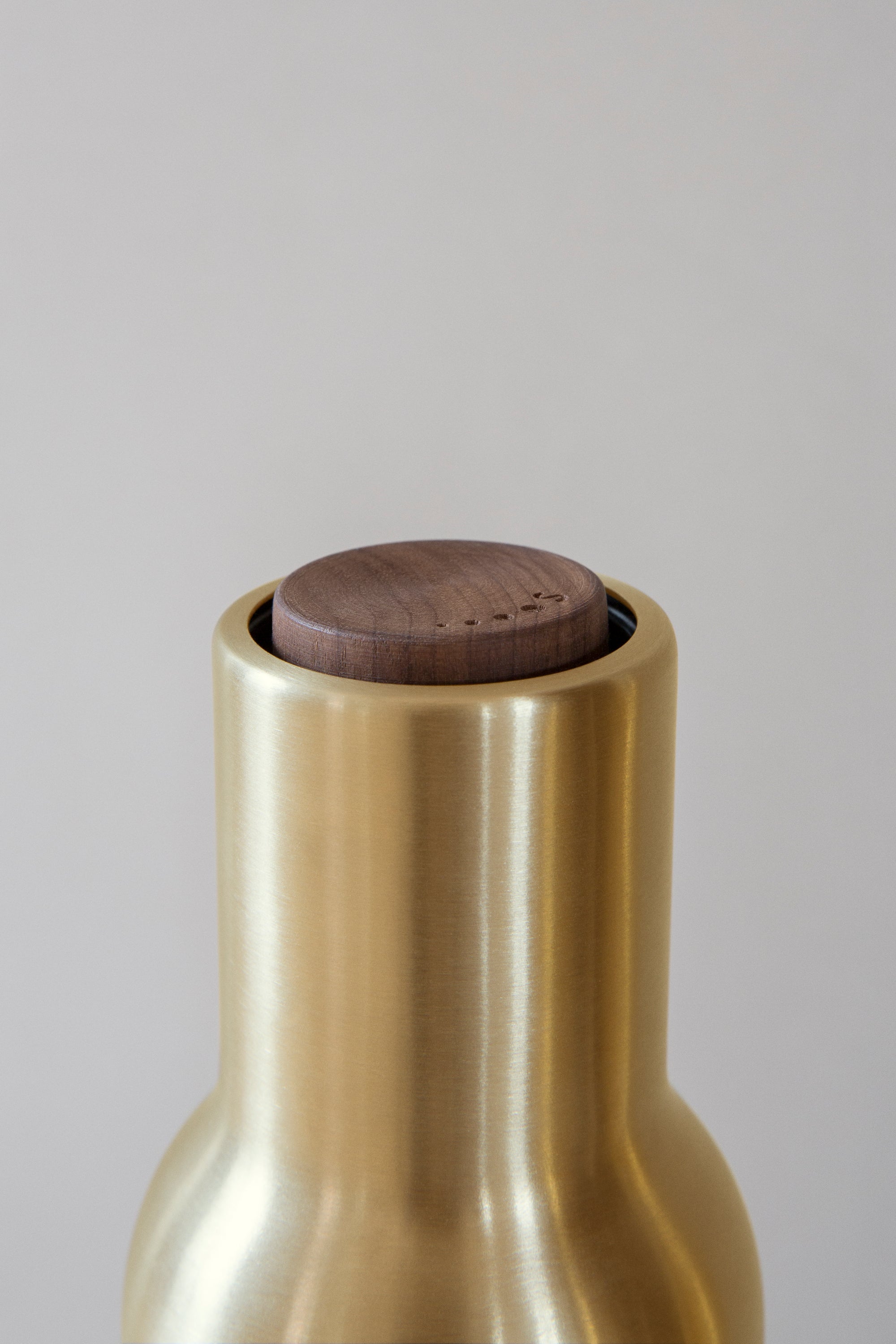 LAB_Bottle_Grinder.jpg