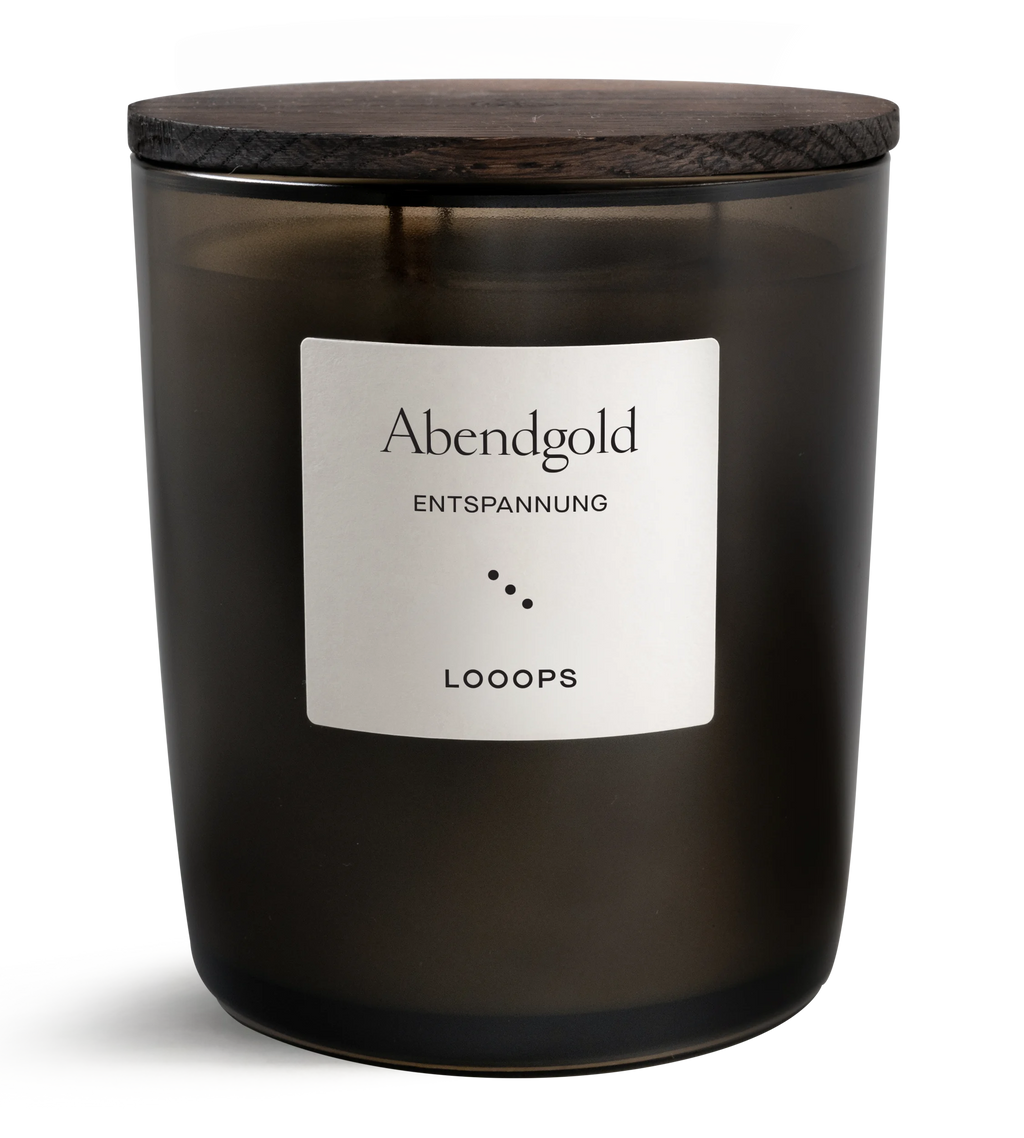 Looops-Abendgold-Dreidochtkerze-700-g-Schatten - Large.png