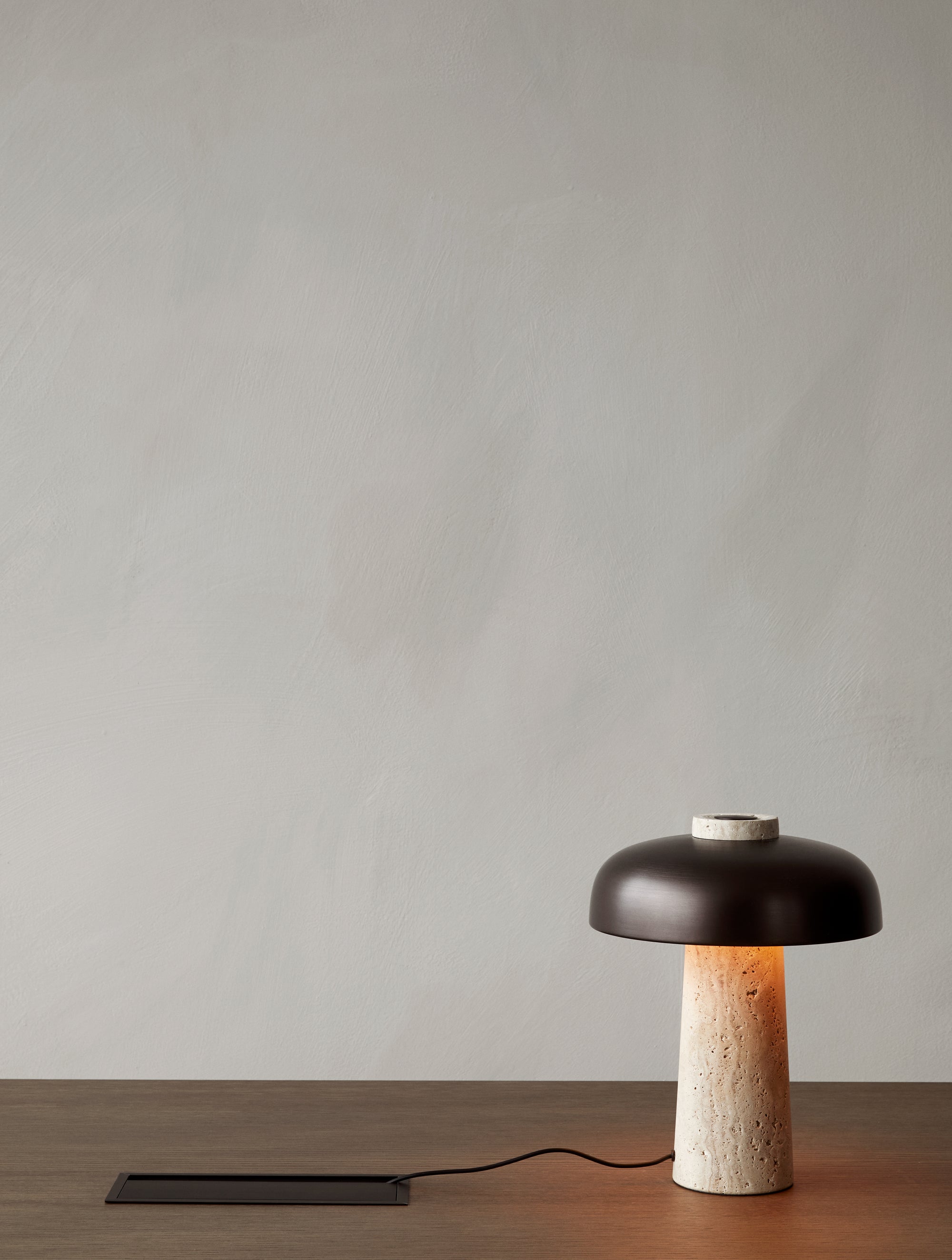 MENU_Snaregade_Conference_Table_Reverse_Table_Lamp.jpg