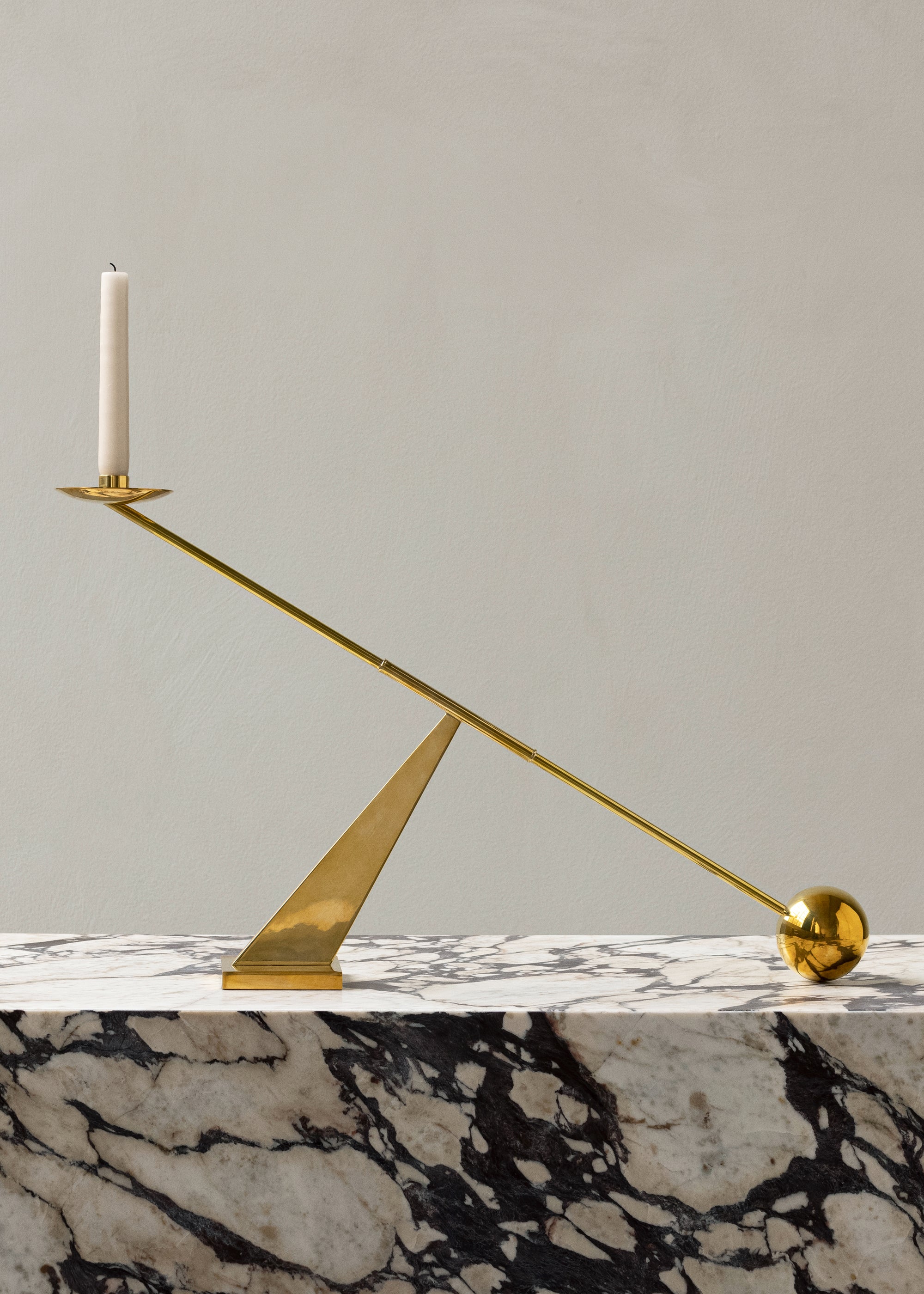 MENU_Interconnect_Candleholder_Plinth_Low_9.jpg